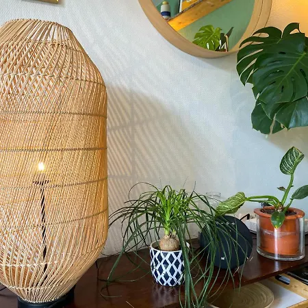 Votre Escale Boule D Or Sauna & نيورْ