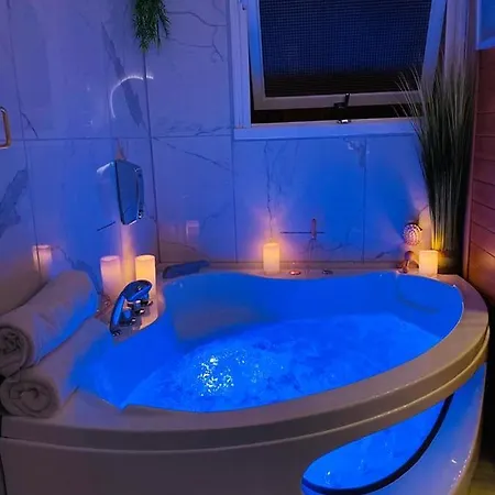 Votre Escale Boule D Or Sauna & 公寓