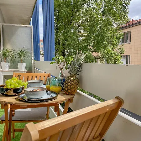 Votre Escale Boule D Or Sauna & 尼奥尔